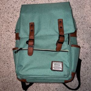 Kenox Backpack